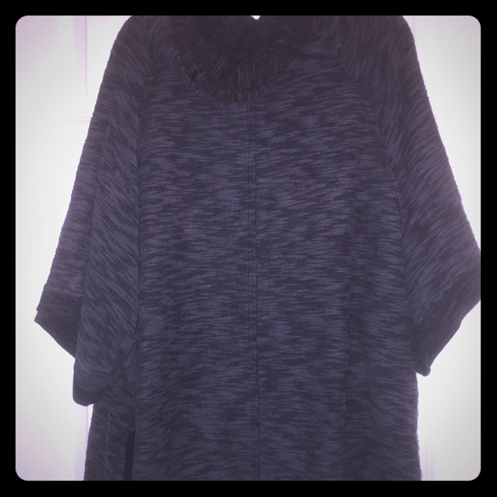 Poncho sweater jacket with zipper